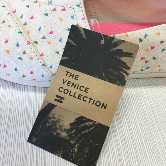 Tom’s New Light Beige Shoes With Many Tiny Colors. - Picture 7 of 9